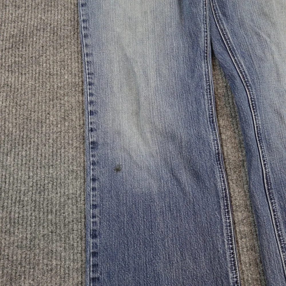 Ariat Jeans Mens 36x36 (34x30) Blue Medium Wash Relaxed Straight Denim